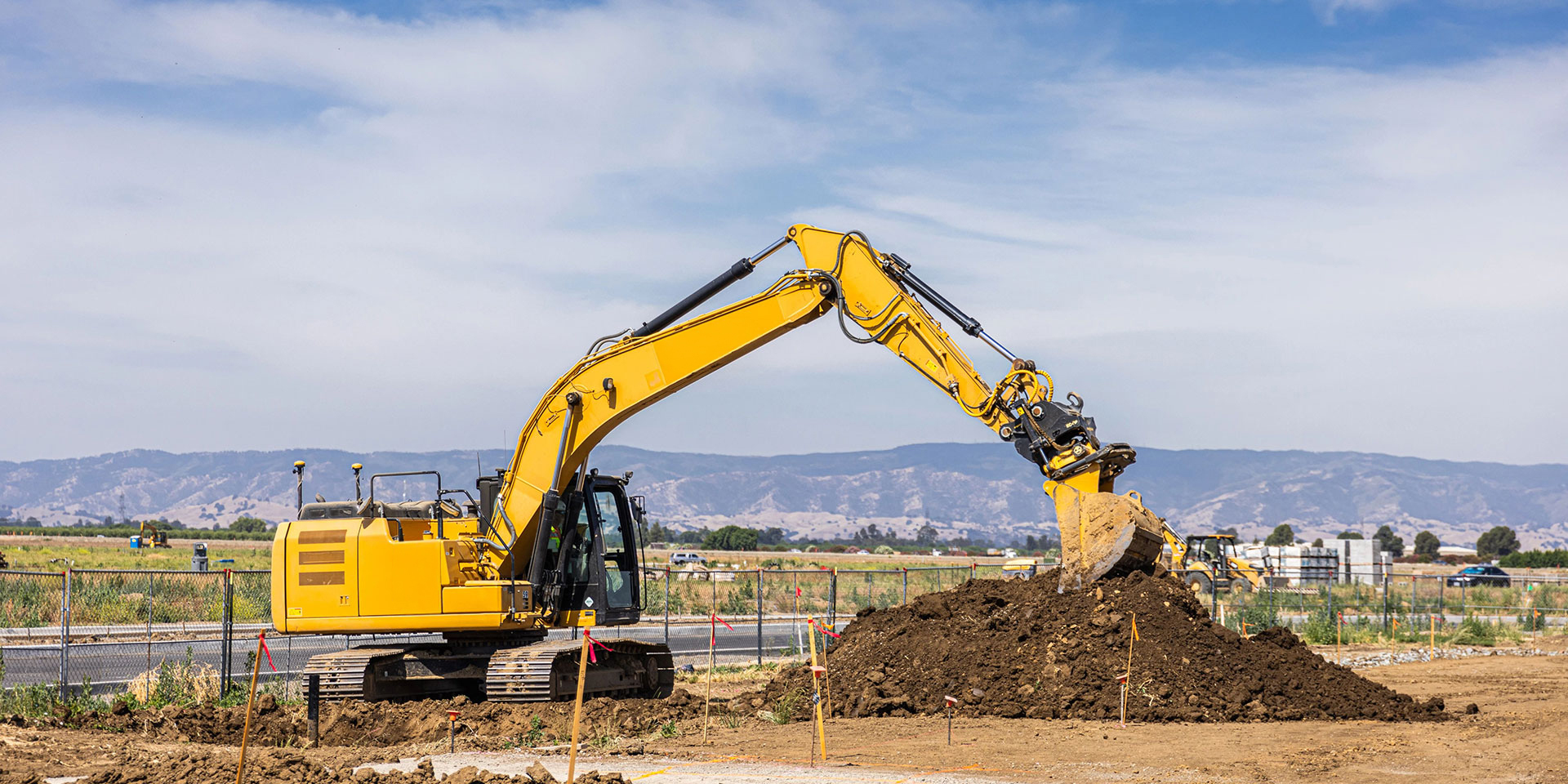 MC-Max Excavator